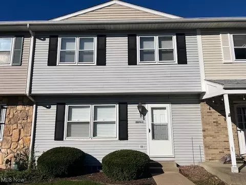 2276 Raber Rd #C, Uniontown, OH 44685