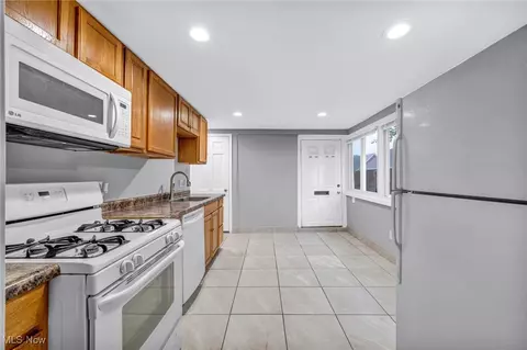 Other - 1552 E 254th St, Euclid, OH 44117 photo 2 of 10