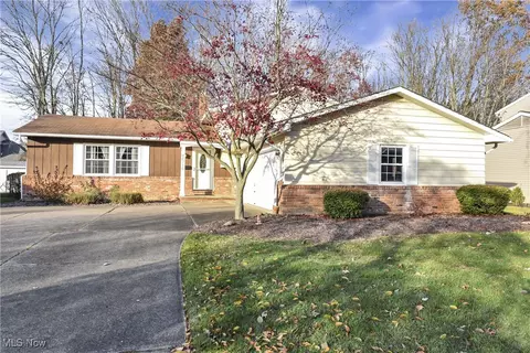 26716 Chapel Hill Dr, North Olmsted, OH 44070
