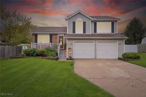 939 Westview Ct, Medina, OH 44256