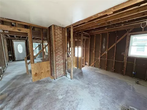 5251 Forest Ave, Maple Heights, OH 44137 photo 2