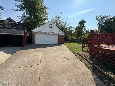 5251 Forest Ave, Maple Heights, OH 44137 photo 17