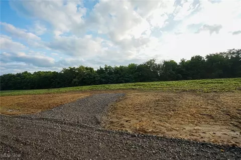 Township Rd 51, Somerset, OH 43783