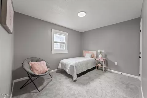 2109 Willowrow Ave, Canton, OH 44705 photo 16