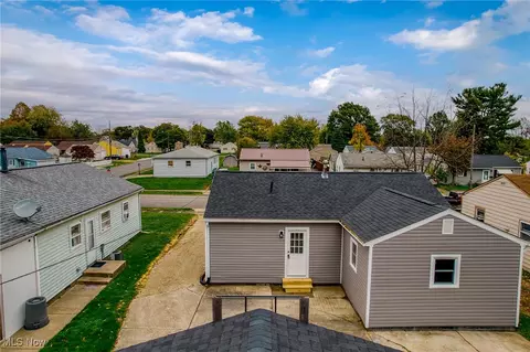 2109 Willowrow Ave, Canton, OH 44705 photo 33