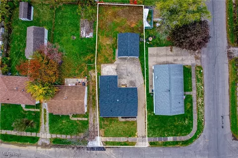 2109 Willowrow Ave, Canton, OH 44705 photo 40