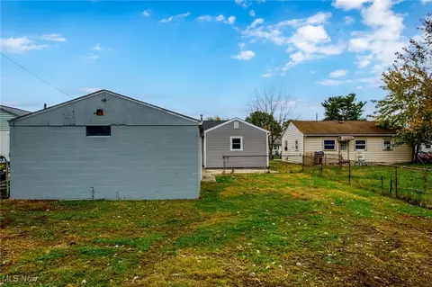 2109 Willowrow Ave, Canton, OH 44705 photo 39