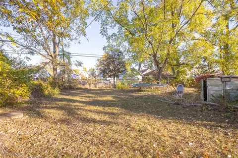 1929 E 31st St, Lorain, OH 44055 photo 25