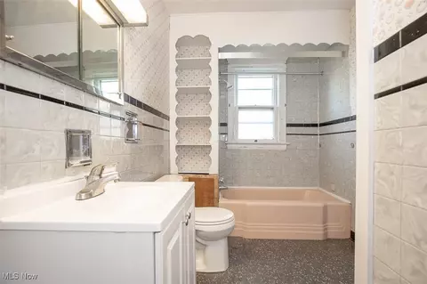 1929 E 31st St, Lorain, OH 44055 photo 21
