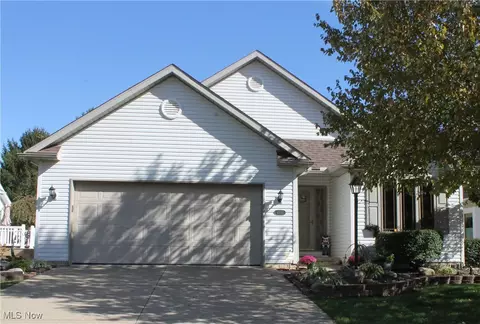 4553 Deer Creek Dr, Wooster, OH 44691