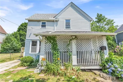 3153 W 88th St, Cleveland, OH 44102