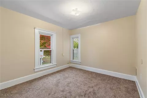 405 Broad St, Wadsworth, OH 44281 photo 26
