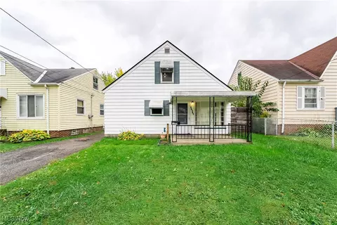 12519 Carrington Ave, Cleveland, OH 44135