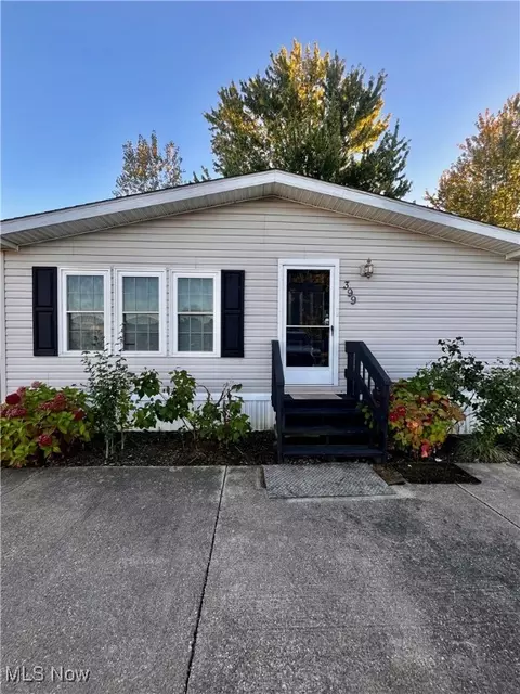 399 Sandtrap Cir, Painesville, OH 44077