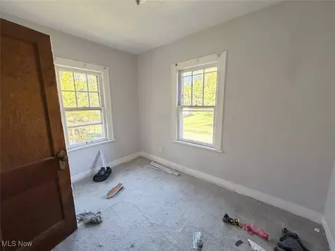 650 Easter Ave, Akron, OH 44307 photo 11