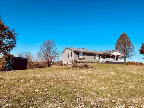 3890 N Downing Hill Rd NW, Malta, OH 43758