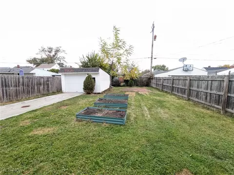 Exterior - 6306 Gilbert Ave, Parma, OH 44129 photo 6 of 9