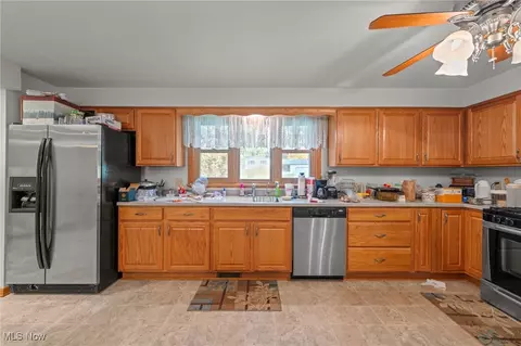 3625 Alpine St NE, Canton, OH 44721 photo 12