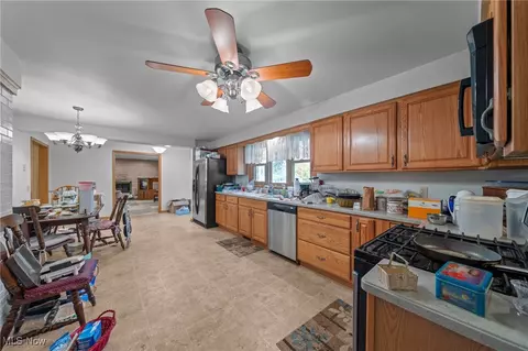 3625 Alpine St NE, Canton, OH 44721 photo 13