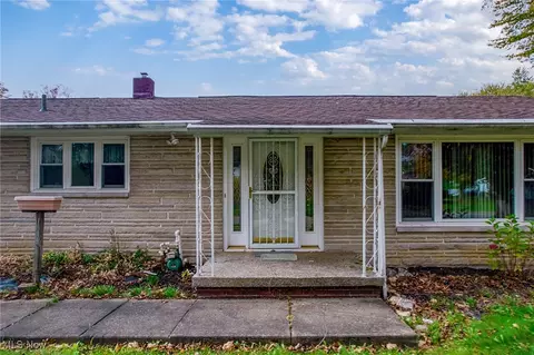 3625 Alpine St NE, Canton, OH 44721 photo 6