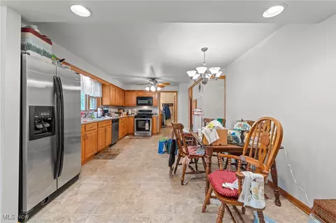 3625 Alpine St NE, Canton, OH 44721 photo 10