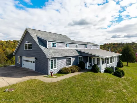 913 Rost Rd, Walker, WV 26180