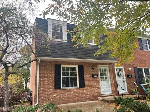 4336 W 196th St, Fairview Park, OH 44126