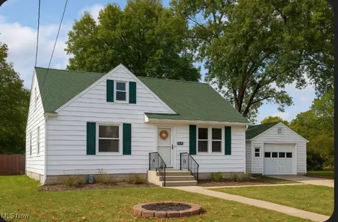 3427 Crehore St, Lorain, OH 44052