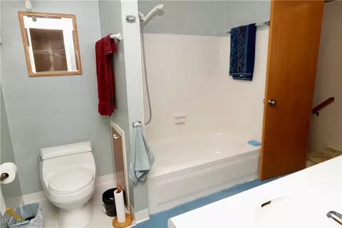 643 Augdon Dr, Elyria, OH 44035 photo 17