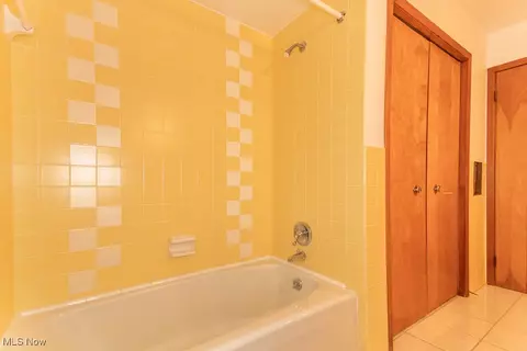 2784 Oak St, Willoughby Hills, OH 44094 photo 35