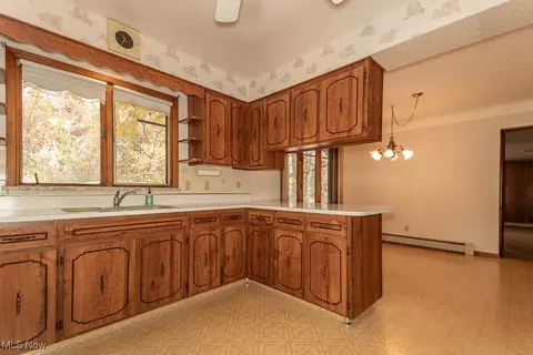 2784 Oak St, Willoughby Hills, OH 44094 photo 14