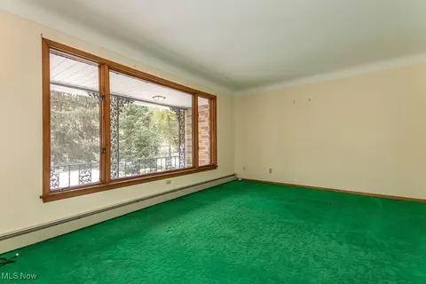 2784 Oak St, Willoughby Hills, OH 44094 photo 6