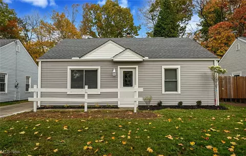 2527 Edgebrook Ave, Akron, OH 44312