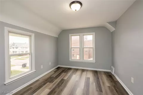 15328 Shiloh, Cleveland, OH 44110