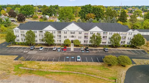 4703 Hills And Dales Rd NW #304, Canton, OH 44718