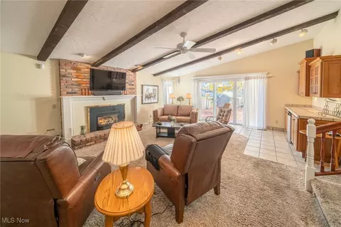 1820 Rockefeller Rd, Wickliffe, OH 44092 photo 5