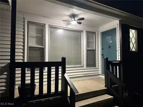 Exterior - 1696 E 236th St, Euclid, OH 44117 photo 15 of 16