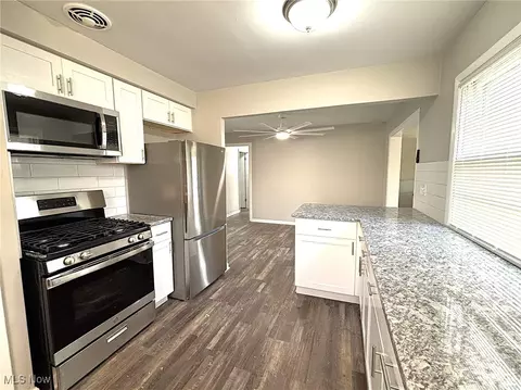 Kitchen - 1696 E 236th St, Euclid, OH 44117 photo 6 of 9