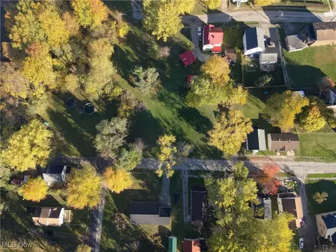 815 E 12th St, Ashtabula, OH 44004 photo 35