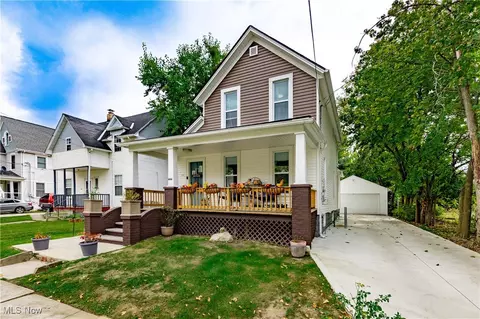 213 W 23rd St, Lorain, OH 44052