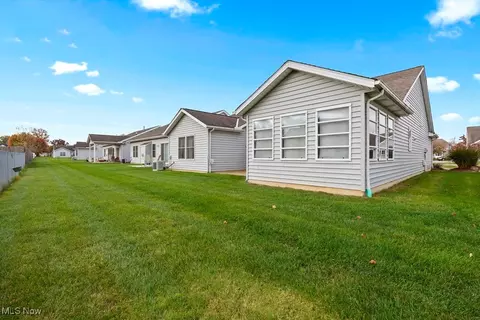 Exterior - 222 Stonehedge Dr, Elyria, OH 44035 photo 3 of 6