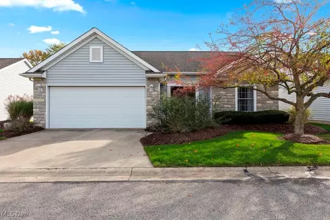 Exterior - 222 Stonehedge Dr, Elyria, OH 44035 photo 1 of 6