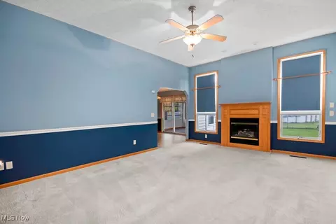 Living - 222 Stonehedge Dr, Elyria, OH 44035 photo 2 of 4