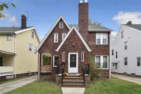 3631 Cummings Rd, Cleveland Heights, OH 44118