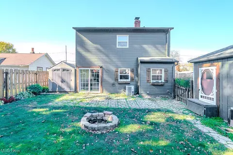 951 Shadowrow Ave, Willoughby, OH 44094 photo 2