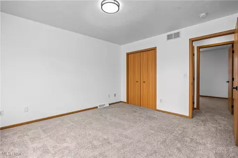 132 Warden Ave, Elyria, OH 44035 photo 23