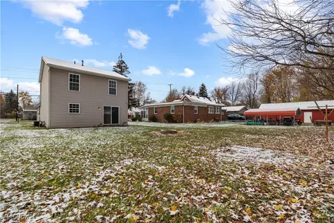 132 Warden Ave, Elyria, OH 44035 photo 35