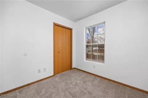 132 Warden Ave, Elyria, OH 44035 photo 19