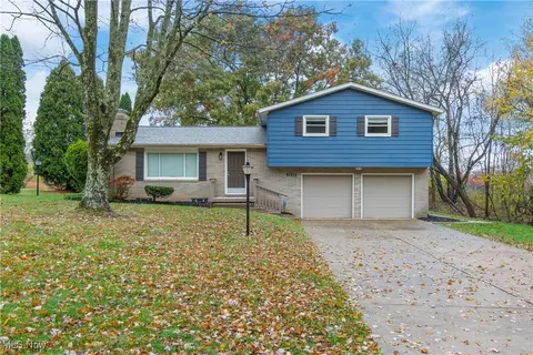 2030 Woodland Park Ave SE, East Canton, OH 44730