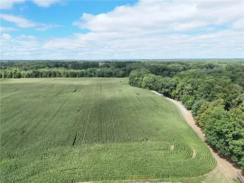 Fletcher Rd, Middlefield, OH 44062 photo 3
